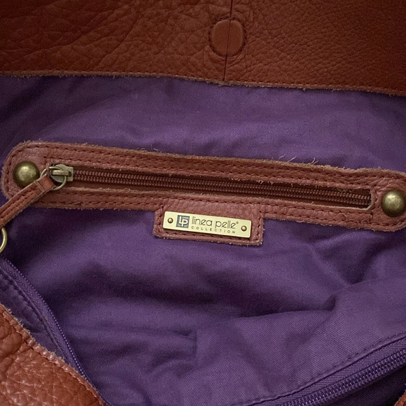 Linea pelle Collection Studded Leather Shoulder Bag. - Picture 8 of 13